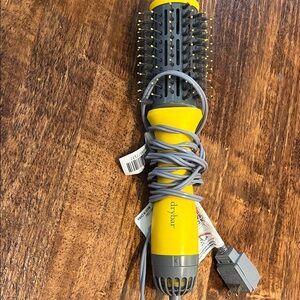Drybar Vibrant Yellow and Gray Styling Brush